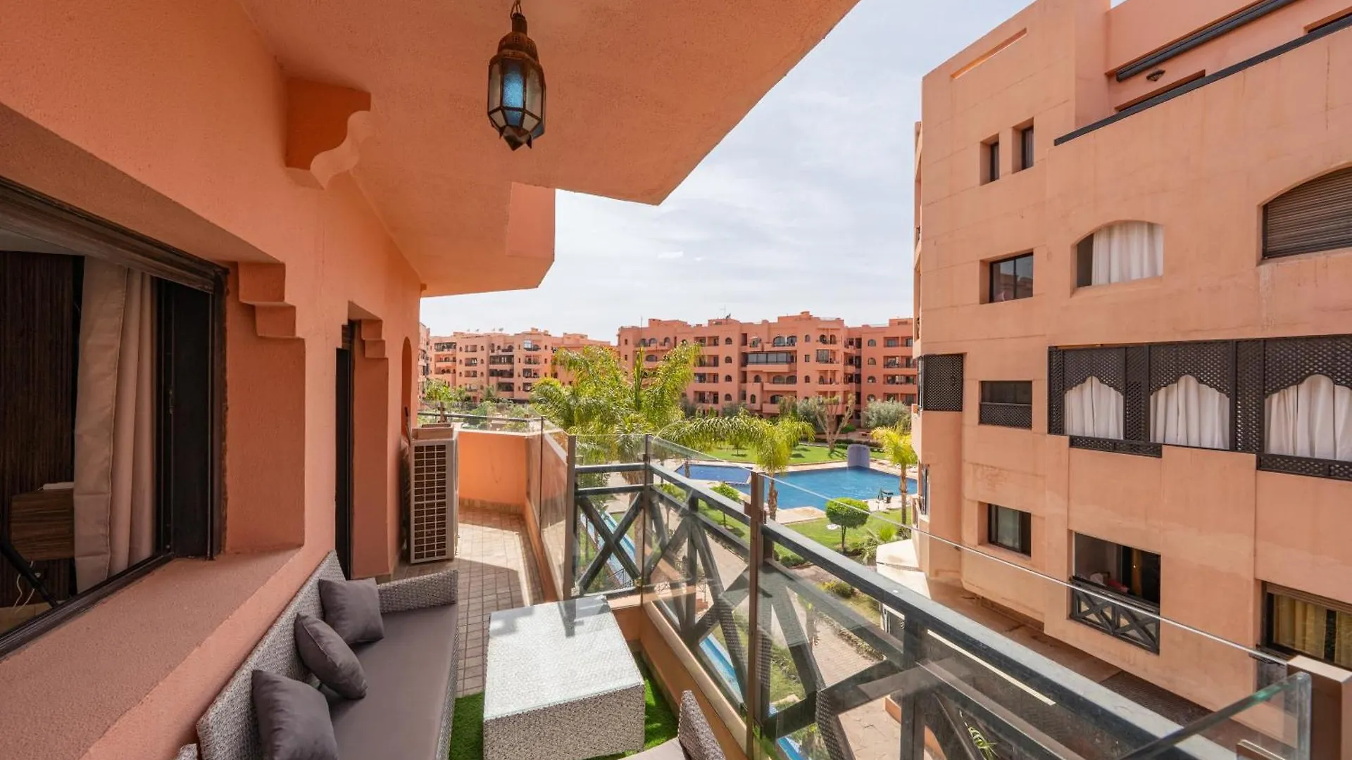 Appart Chic Familiale A Marrakech, 5 Piscines, Vue Imprenable Marrakesh Apartment